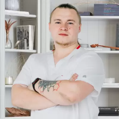 доктор Лопин Николай Николаевич фельдшер клиники «Санати» в Адлере